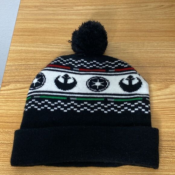 StarWars Lucas Film Ltd. Black Hat from Age 14 and Up - Picture 4 of 5